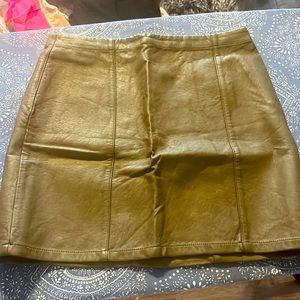 Women’s skirt